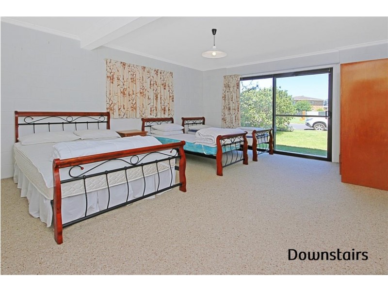 44 Maloneys Drive, Maloneys Beach NSW 2536