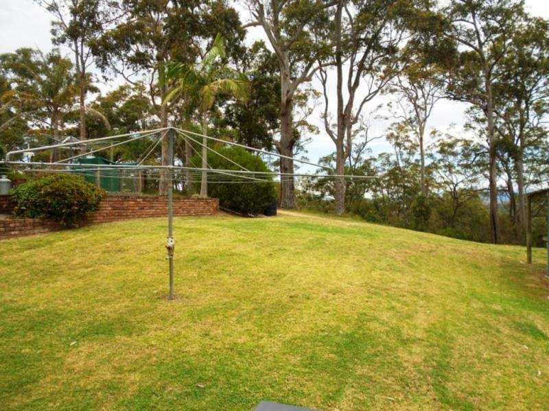 82 Vista Avenue, Batemans Bay NSW 2536