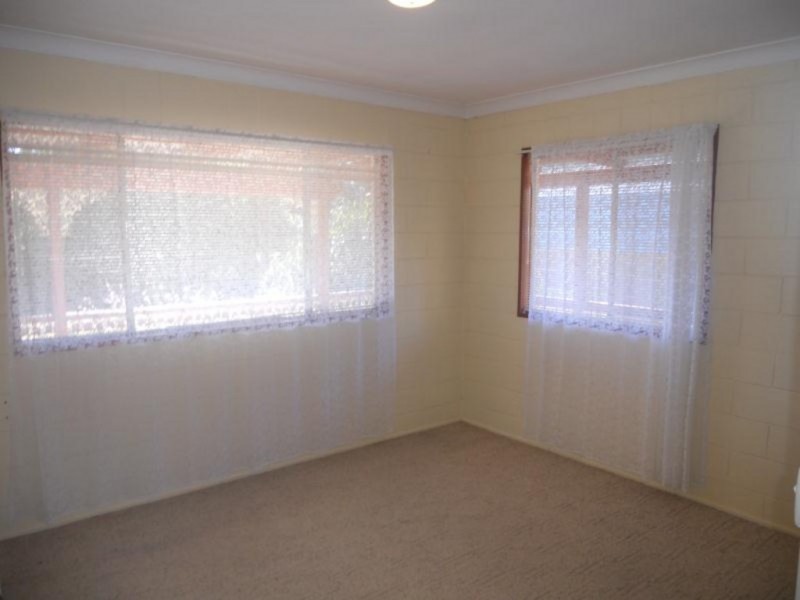 15 Edward Road, Batehaven NSW 2536