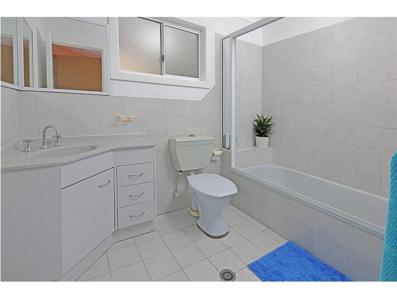 21 Tallawang Avenue, Malua Bay NSW 2536