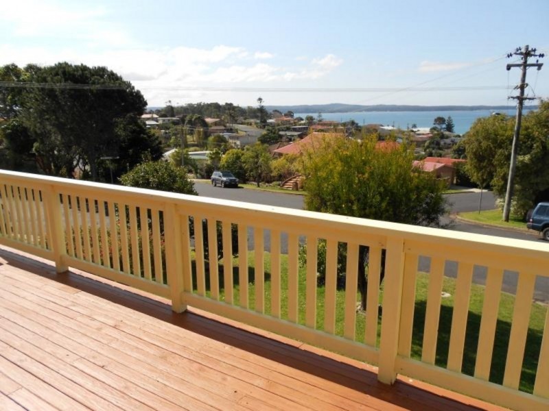 22 Grantham Road, Batehaven NSW 2536