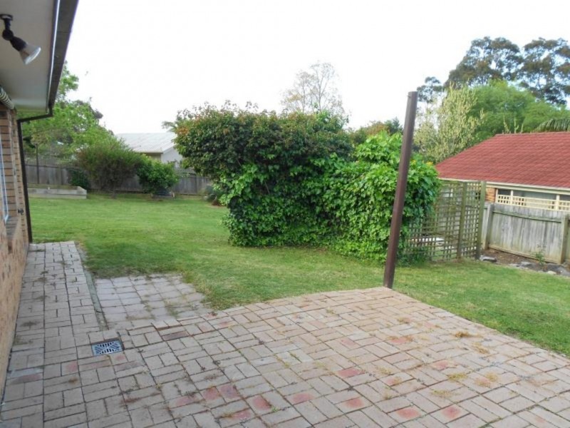 5 Caley Place, Sunshine Bay NSW 2536