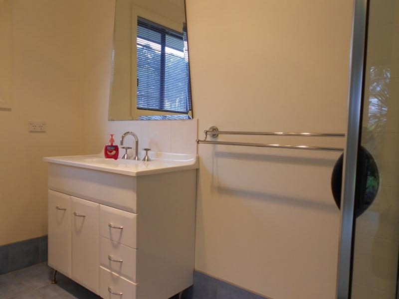 18 Timber Way, Surf Beach NSW 2536