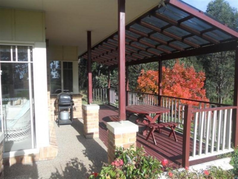 5 Highlands Avenue, Surf Beach NSW 2536
