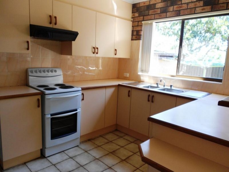 2/2 Foam Street, Surfside NSW 2536