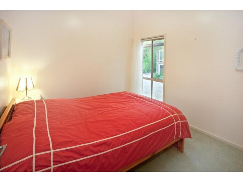 1/71 Karoola Crescent, Surfside NSW 2536