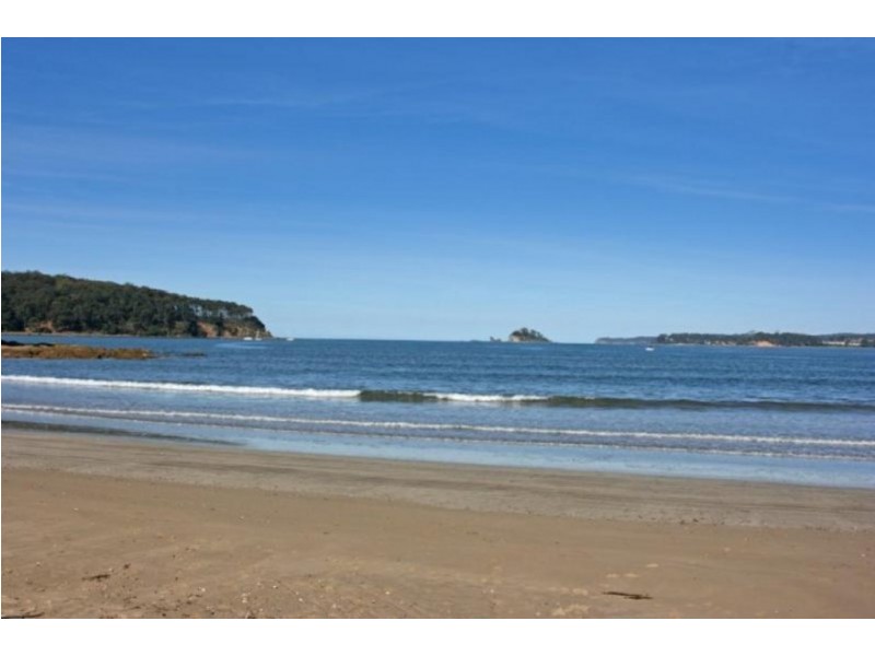 10 Dilkira Close, Surfside NSW 2536