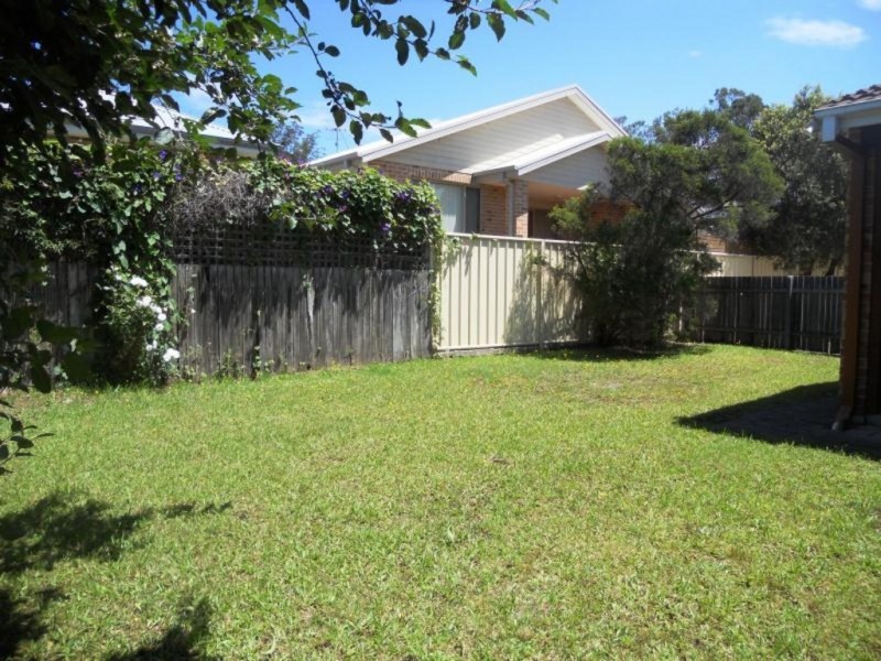 4/3 Drinnan Close, Surf Beach NSW 2536