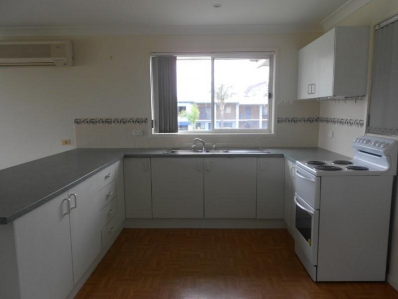 1/58 Beach Road, Batemans Bay NSW 2536