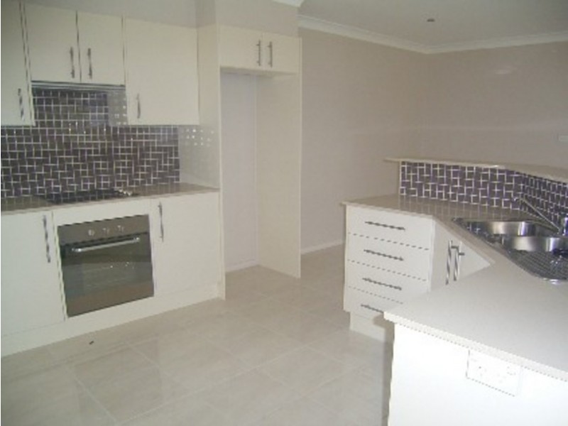 2/59 Courtney Crescent, Long Beach NSW 2536