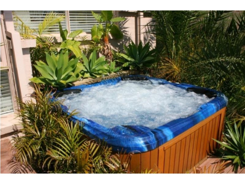 40 Catalina Drive, Batemans Bay NSW 2536