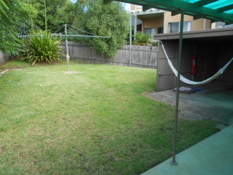 1 Riverview Crescent, Batemans Bay NSW 2536