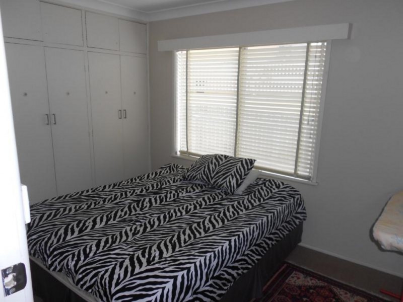 1 Riverview Crescent, Batemans Bay NSW 2536