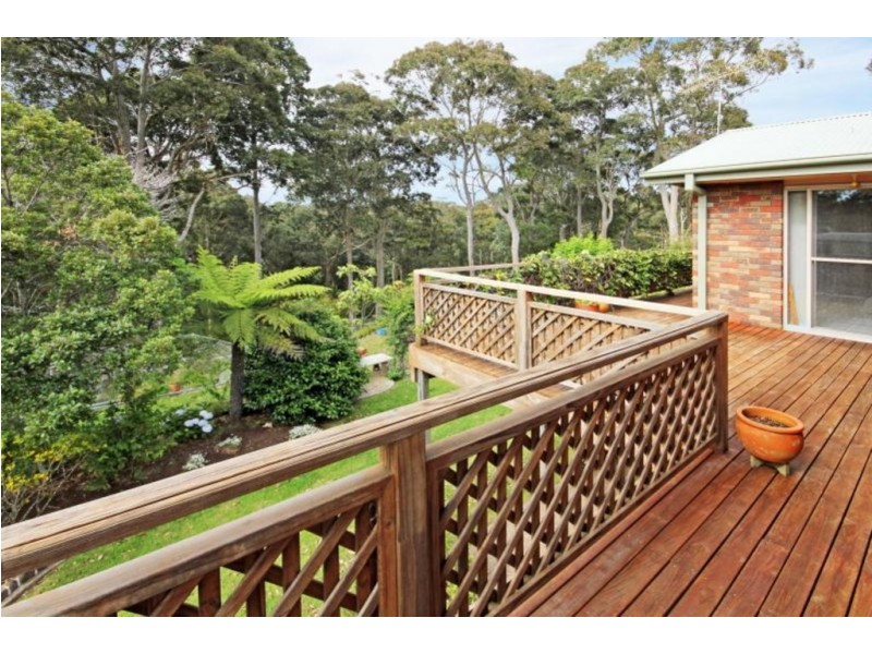 6 Lewana Close, Lilli Pilli NSW 2536