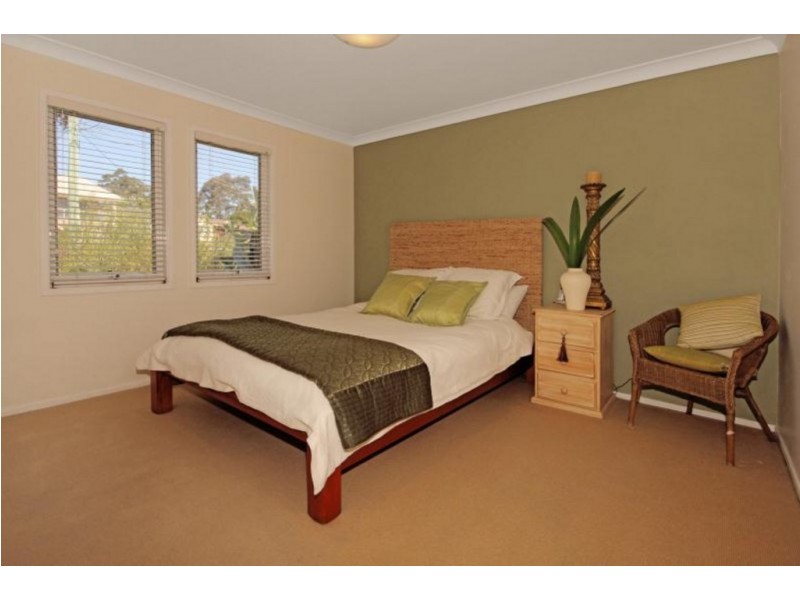 4 Vista Avenue, Catalina NSW 2536