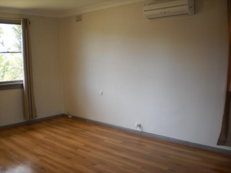32 Bavarde Avenue, Batemans Bay NSW 2536