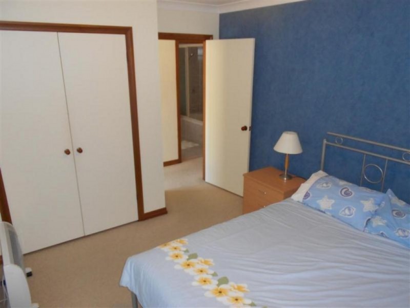 18/11 High Street, Batemans Bay NSW 2536