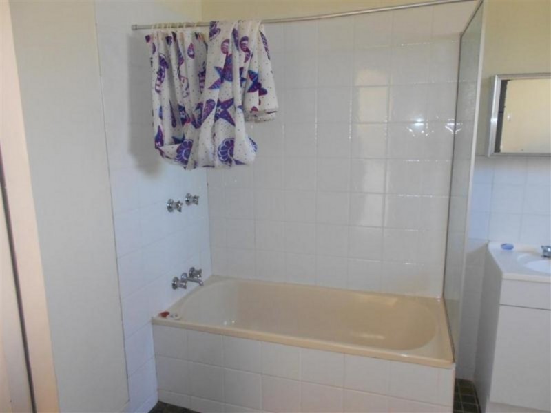 2/42 High Street, Batemans Bay NSW 2536