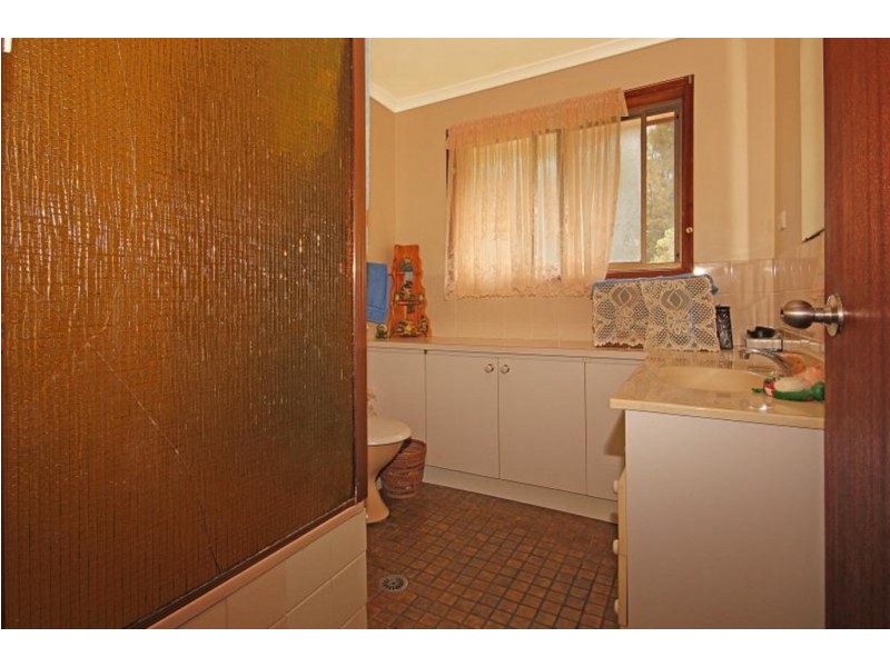 36 Edward Road, Batehaven NSW 2536