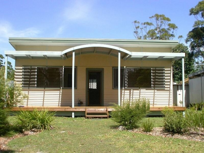 40 Lakeside Drive DURRAS, South Durras NSW 2536
