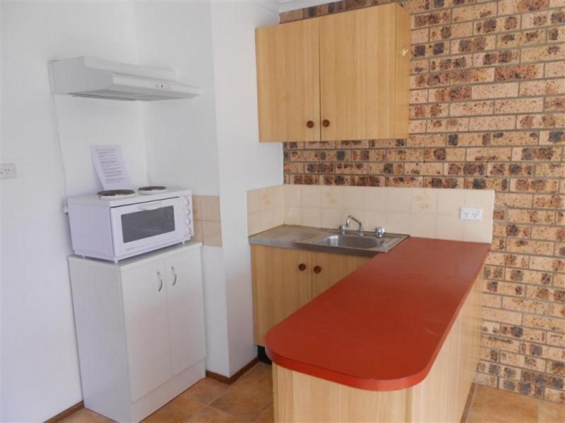 6/374 Beach Road, Batehaven NSW 2536