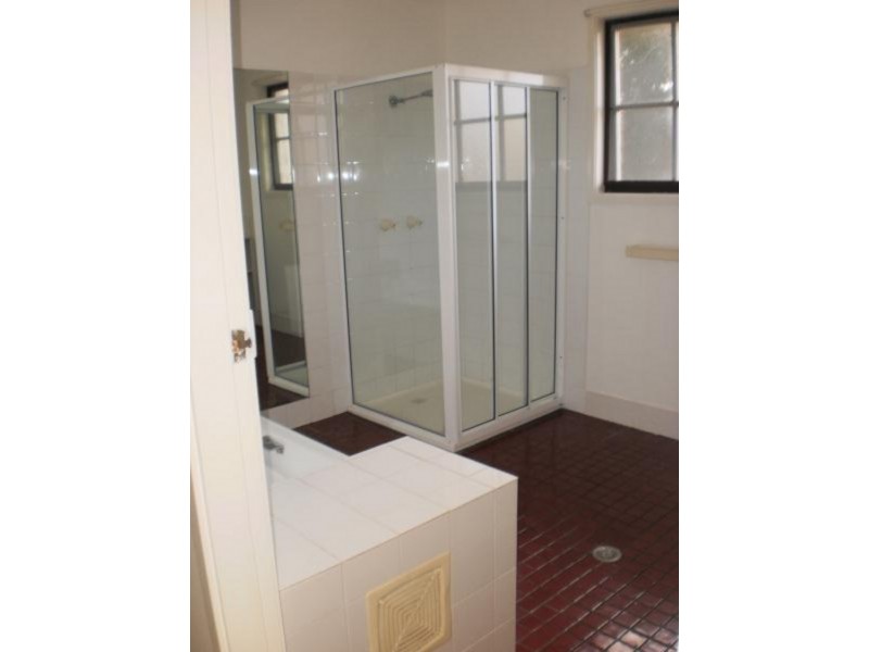 10 Nurla Avenue, Malua Bay NSW 2536