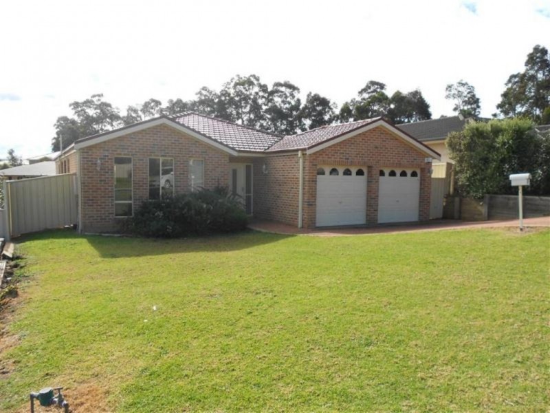 9 John Forest Place, Sunshine Bay NSW 2536