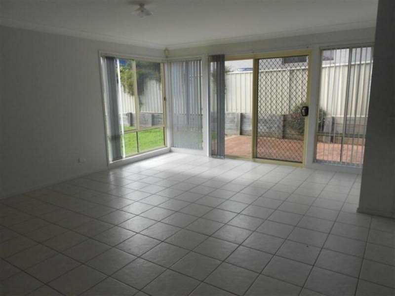 9 John Forest Place, Sunshine Bay NSW 2536