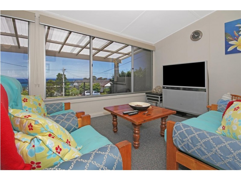 562 Beach Road, Denhams Beach NSW 2536