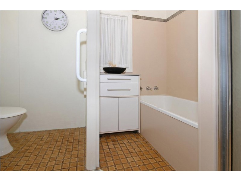 562 Beach Road, Denhams Beach NSW 2536