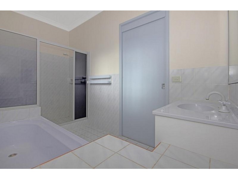 106 Edward Road, Batehaven NSW 2536