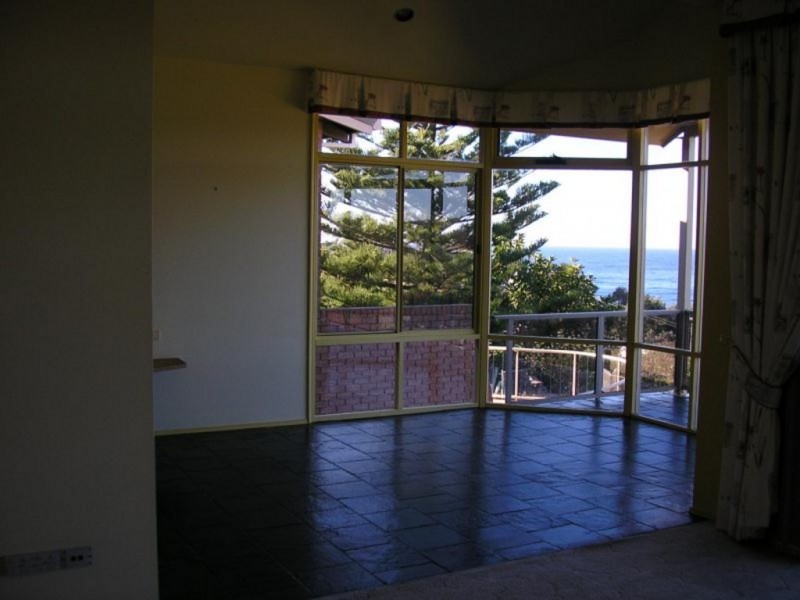 70 Tallawang Crescent MALUA BAY, Malua Bay NSW 2536