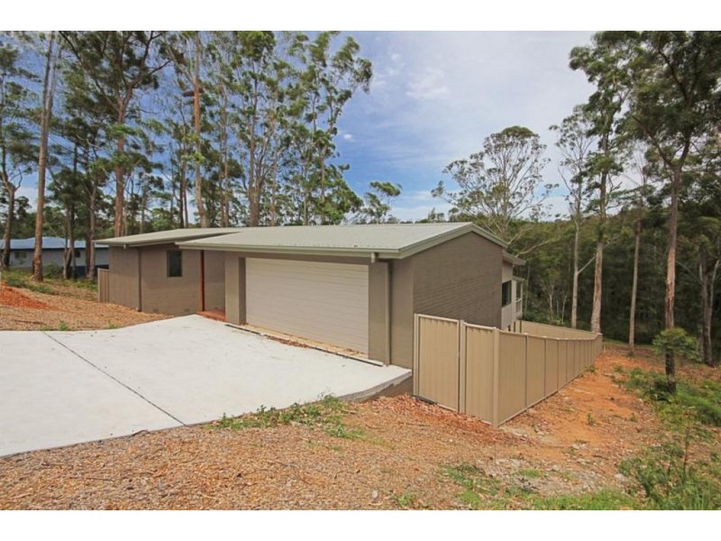 19 Oakwood Way, Catalina NSW 2536