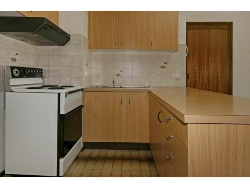 2/1 Drinnan Close, Surf Beach NSW 2536