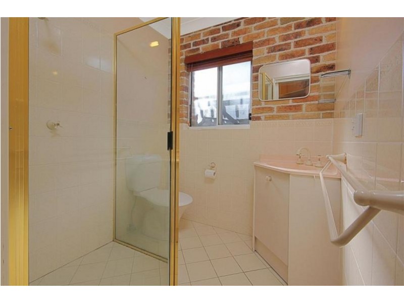 10 Sunshine Bay Road, Sunshine Bay NSW 2536