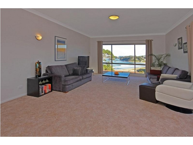 39 Garagarang Avenue, Malua Bay NSW 2536