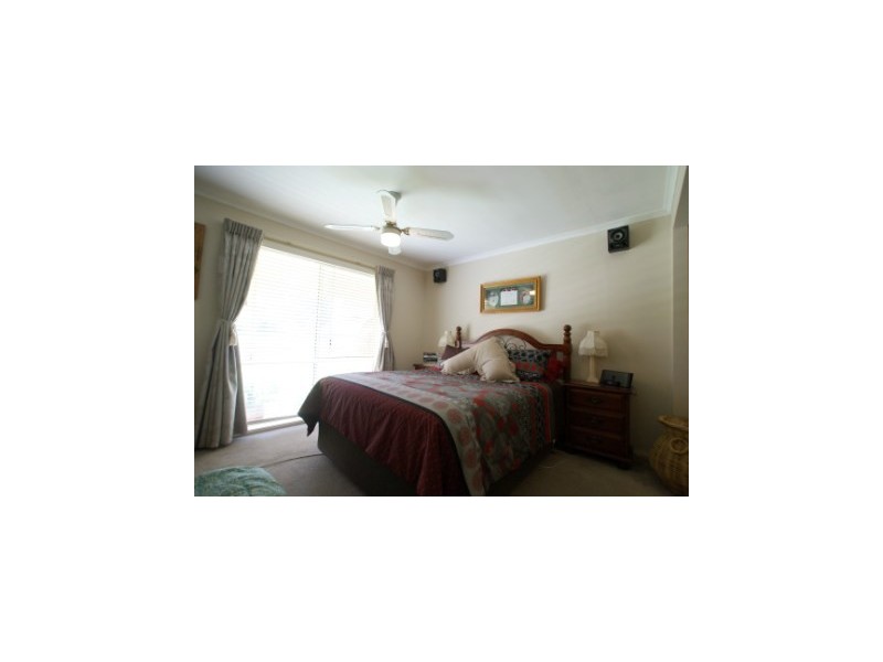 12 Osprey Street, Surfside NSW 2536