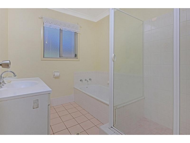 44 Beauty Crescent, Surfside NSW 2536