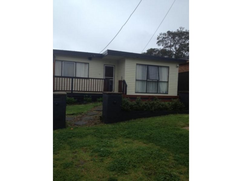 15 Berrima Parade, Surfside NSW 2536