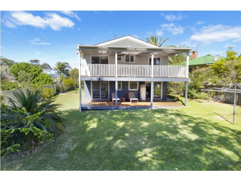 2 Calton Road, Batehaven NSW 2536