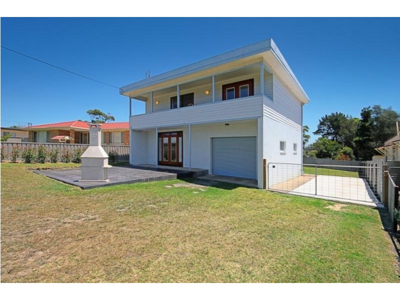 19 Ainslie Parade, Tomakin NSW 2537