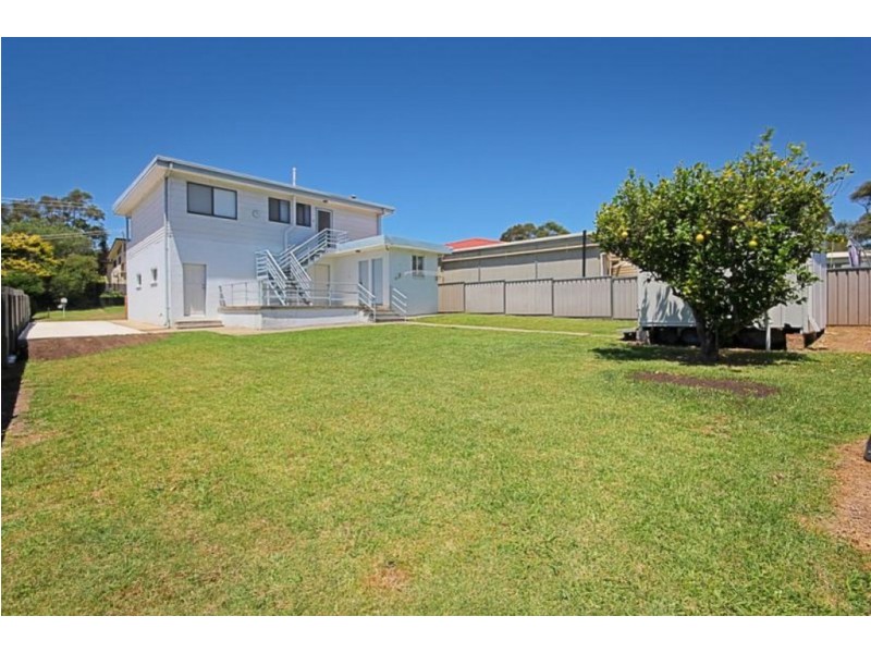 19 Ainslie Parade, Tomakin NSW 2537