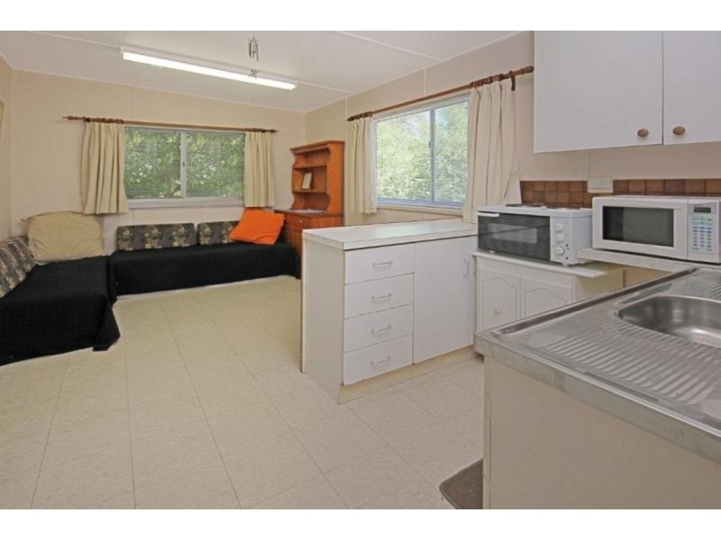 16 Rosedale Parade, Rosedale NSW 2536