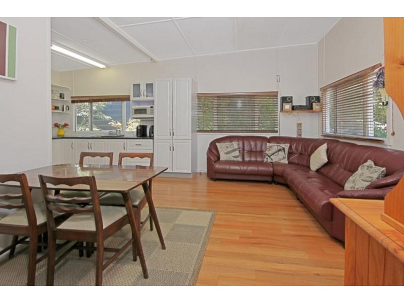 16 Rosedale Parade, Rosedale NSW 2536
