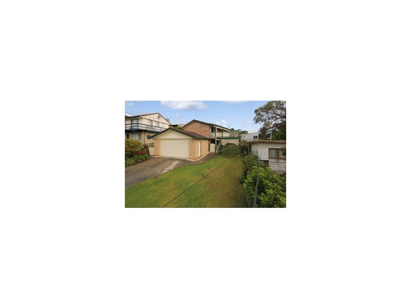 11 Binda Street, Malua Bay NSW 2536