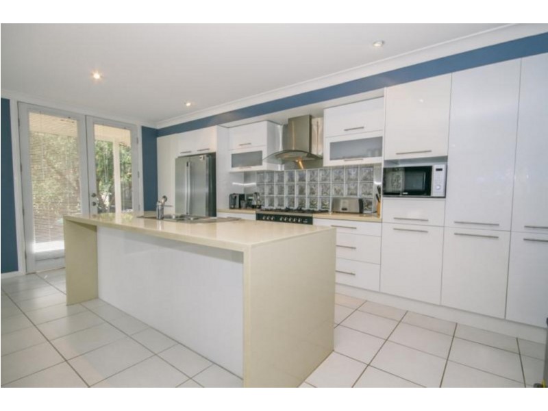 5 Valley Road, Denhams Beach NSW 2536