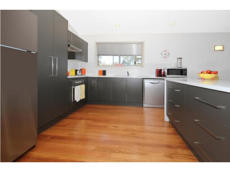 38 Wentworth Avenue, Sunshine Bay NSW 2536