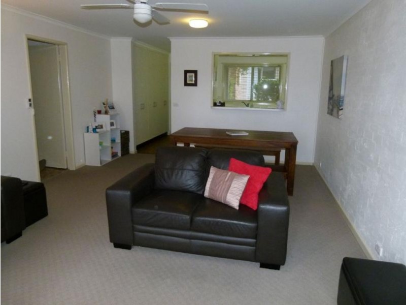 2/708 Beach Road, Surf Beach NSW 2536