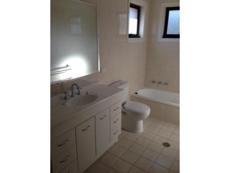 2/16 Henry Place, Long Beach NSW 2536