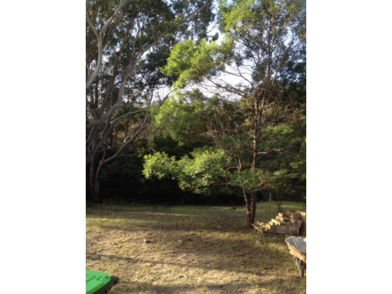 73 Maloneys Drive, Maloneys Beach NSW 2536
